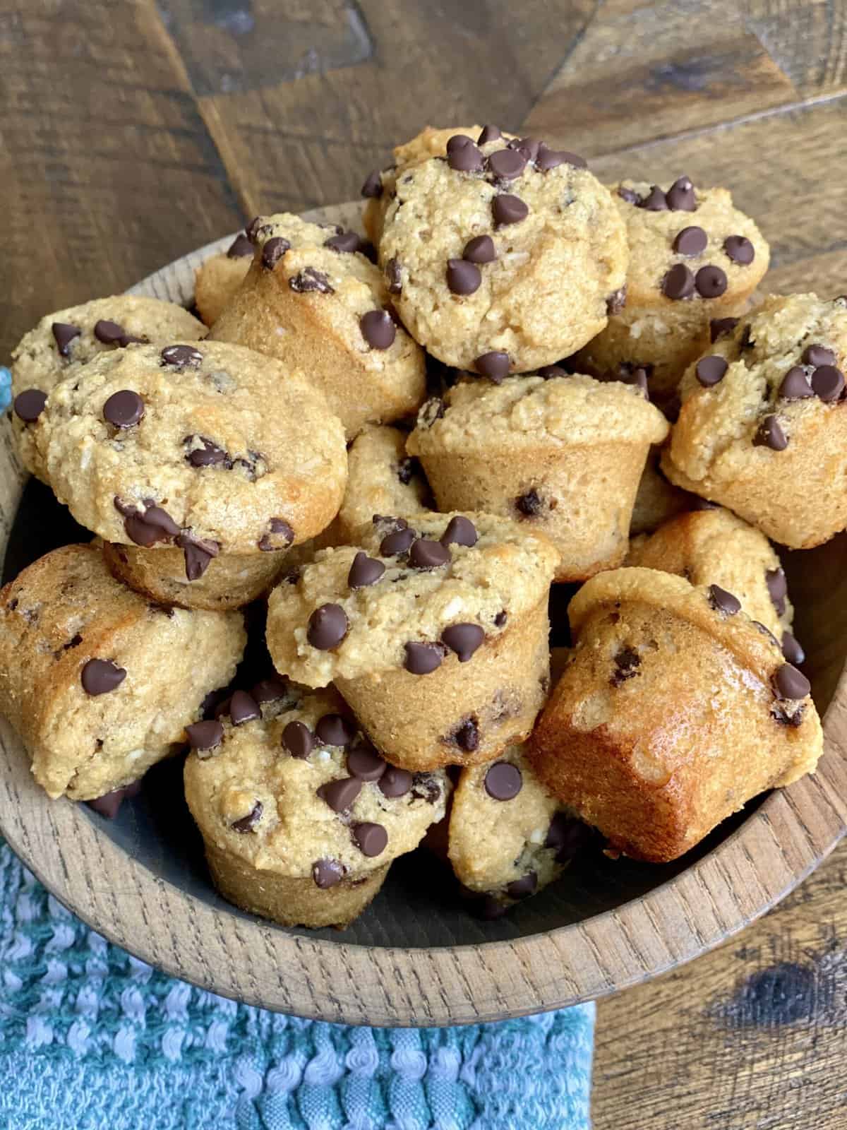 Flourless Mini Chocolate Chip Muffins - Hungry Happens