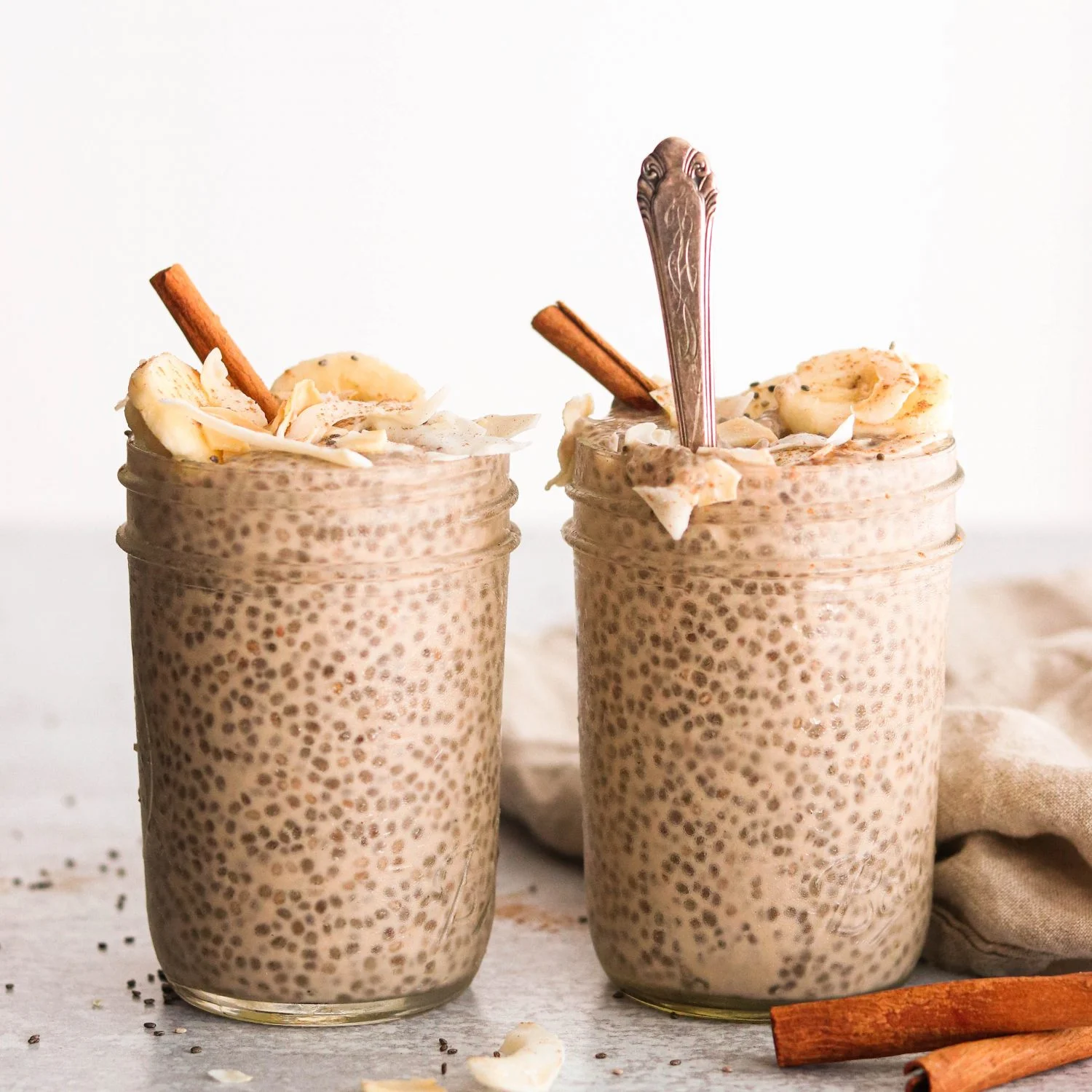 Paleo & Vegan Chai Latte Chia Pudding (Keto Option)