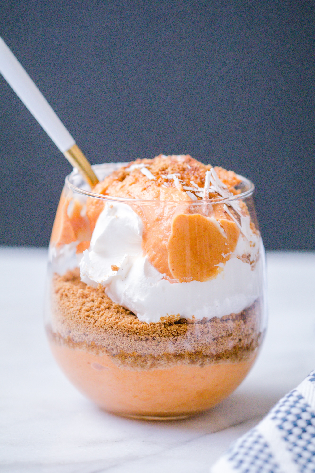 5 Ingredient Pumpkin Pie Parfaits